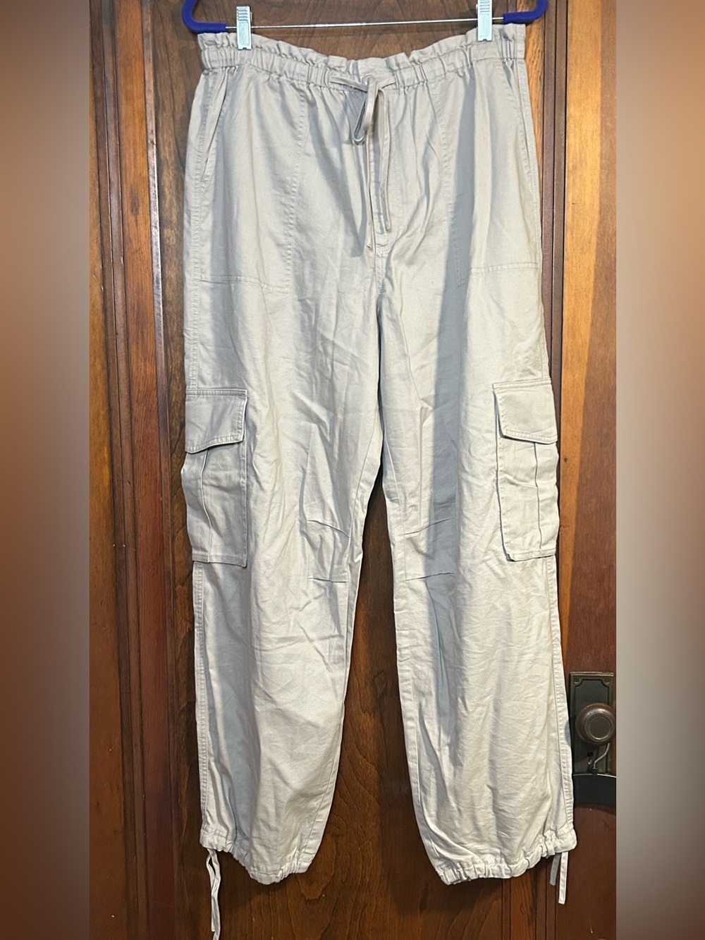 Abercrombie & Fitch Men's Cargo Pants in Light Tan